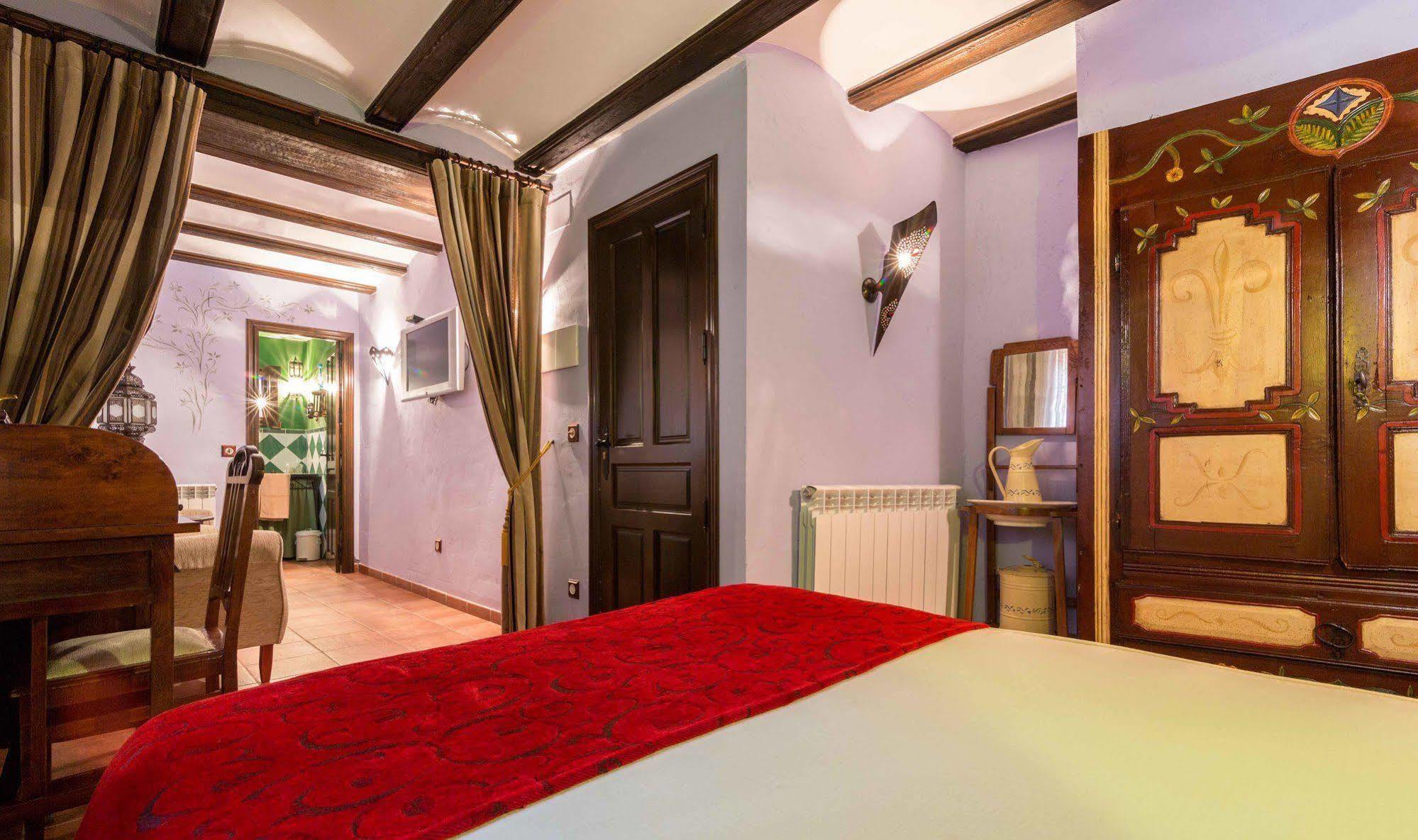 Hotel La Realda เคเดอัลบาร์ราซิน ภายนอก รูปภาพ