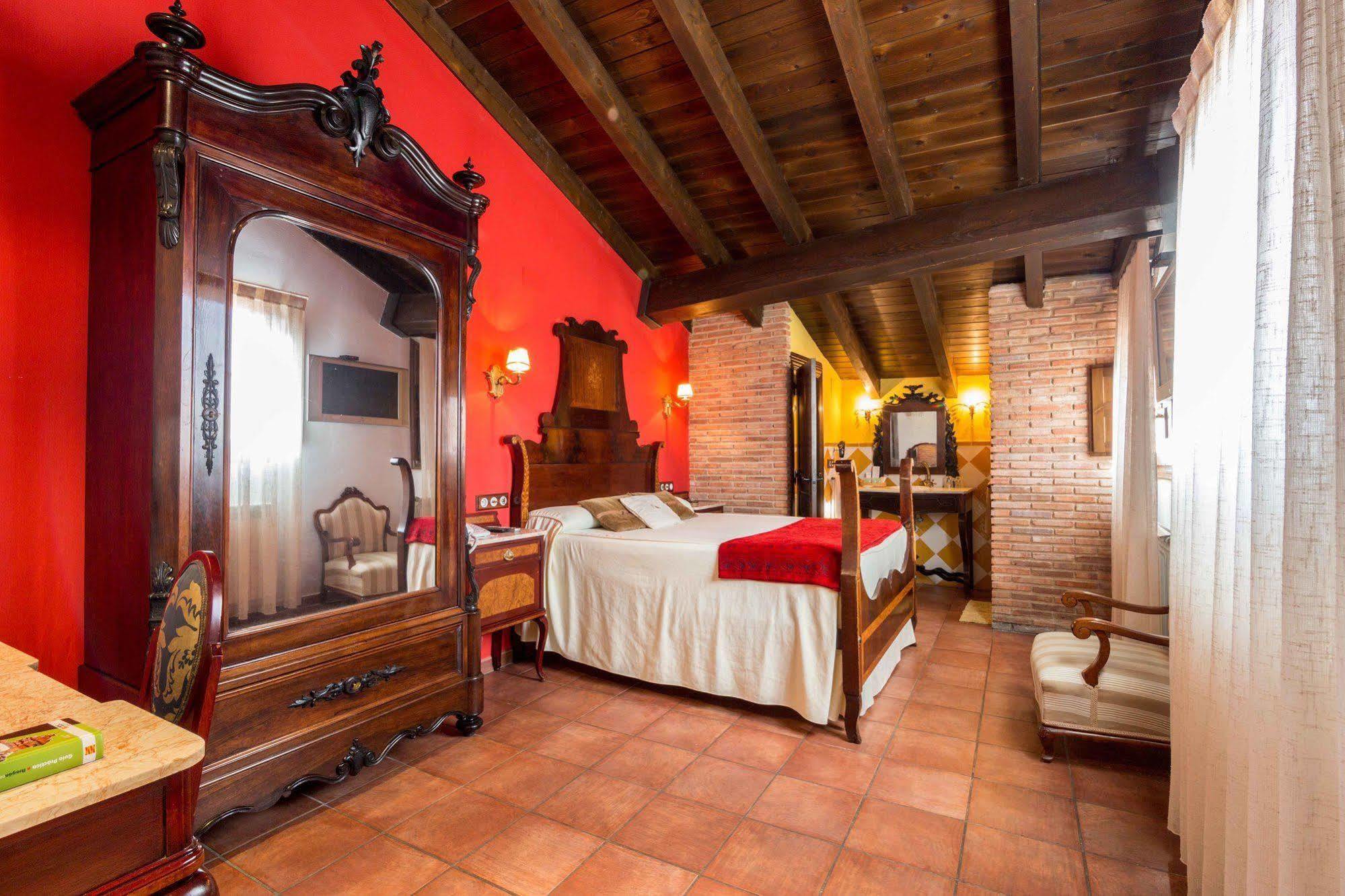 Hotel La Realda เคเดอัลบาร์ราซิน ภายนอก รูปภาพ